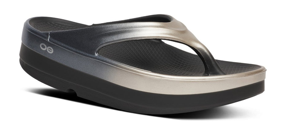 OOFOS Women's OOmega Luxe Recovery Sandal - Latte Fade – oofos.co.uk