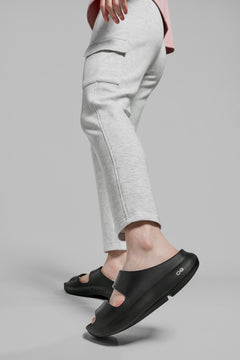 Women's OOyea Slide Sandal - Black