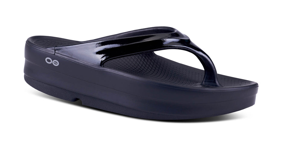OOFOS Women's OOmega Recovery Sandal - Black – oofos.co.uk