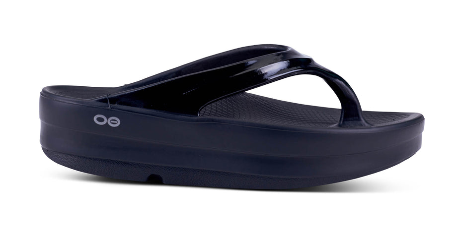 OOFOS Women's OOmega Recovery Sandal - Black – oofos.co.uk