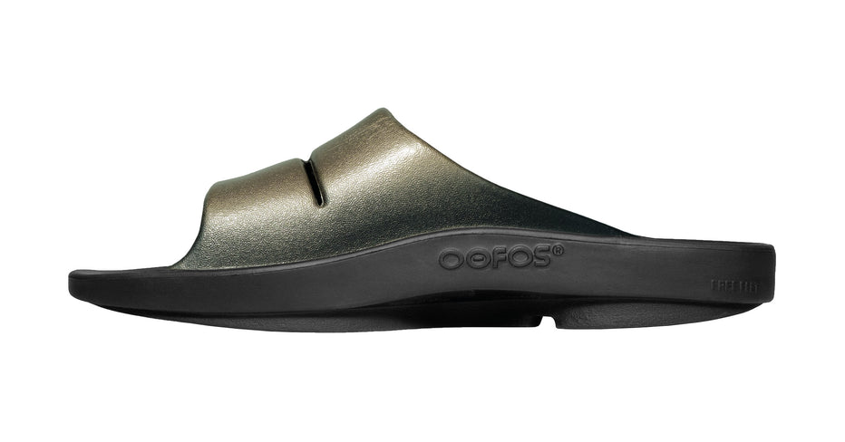 OOFOS Women's OOahh Luxe Recovery Slide Sandal - Latte – oofos.co.uk