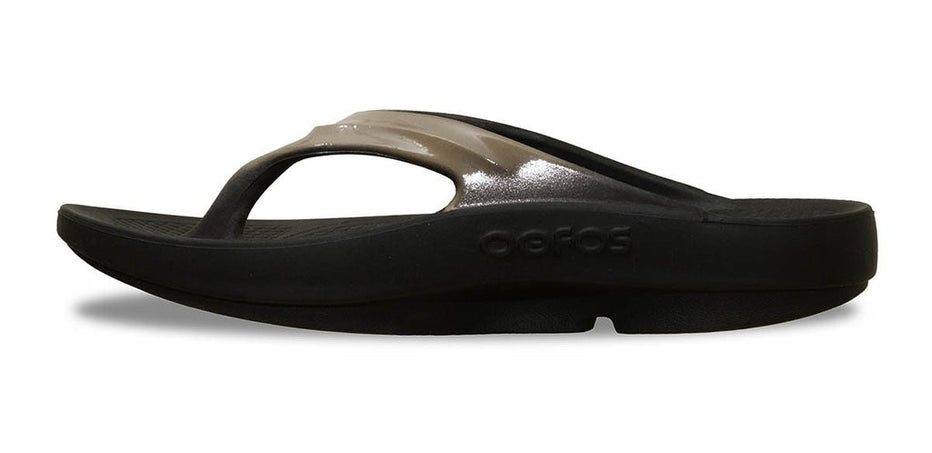 OOFOS Women's OOlala Recovery Sandal - Latte – oofos.co.uk